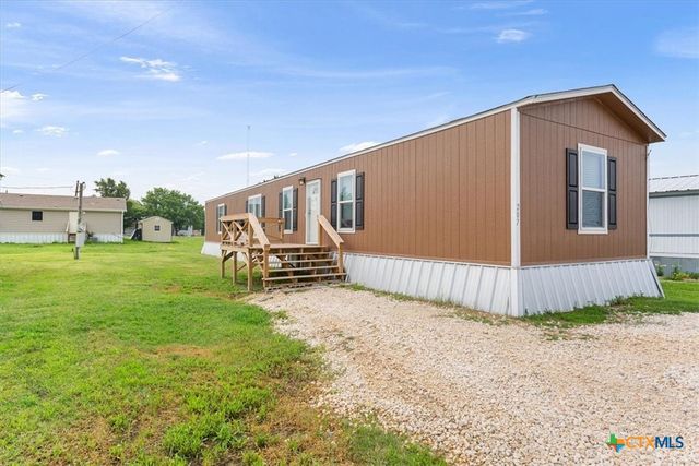 207 Park Street, Rogers, TX 76569