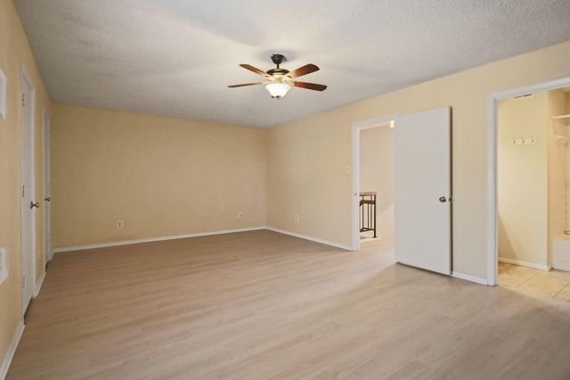 4701 48th Street, Lubbock, TX 79414