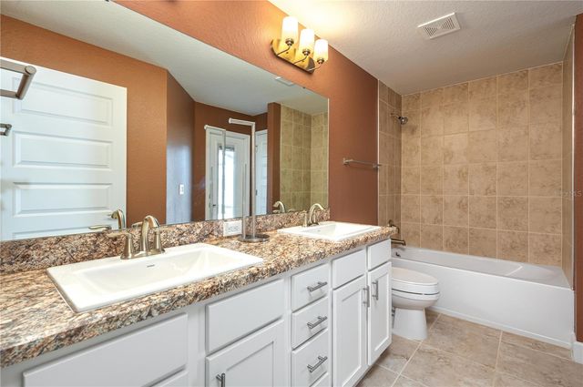 5455 KNIGHTS LANDING DRIVE, Lakeland, FL 33810