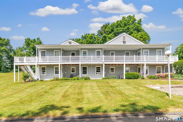 40 Senior Drive 40, Monroe, CT 06468