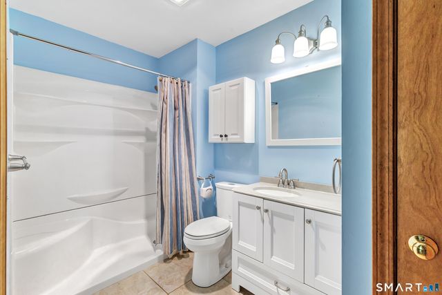40 Senior Drive 40, Monroe, CT 06468