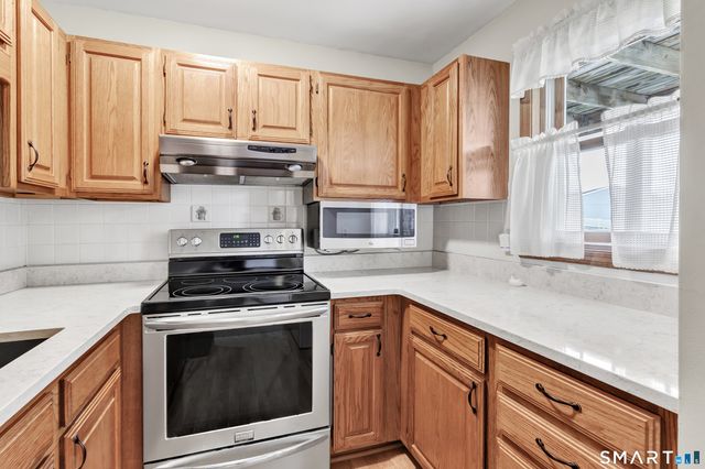 40 Senior Drive 40, Monroe, CT 06468