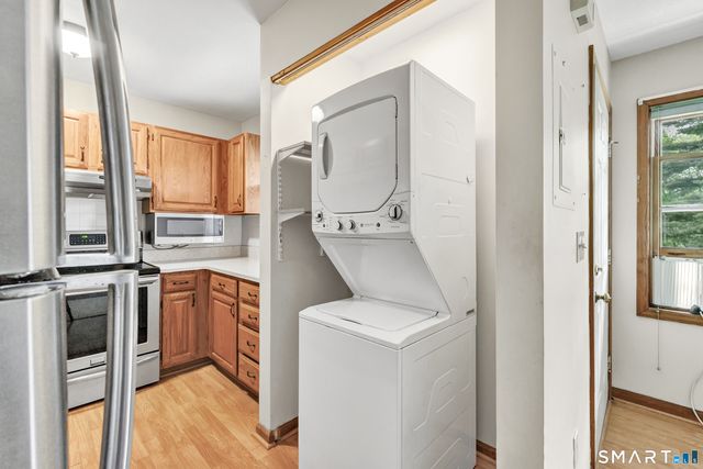 40 Senior Drive 40, Monroe, CT 06468