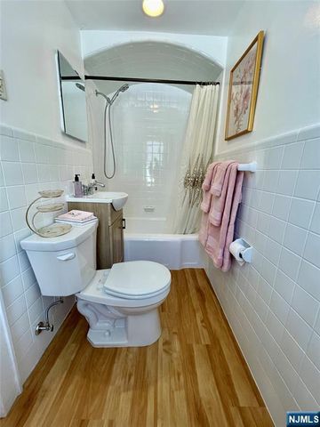 26-28 Spruce Street 1A, Kearny, NJ 07032