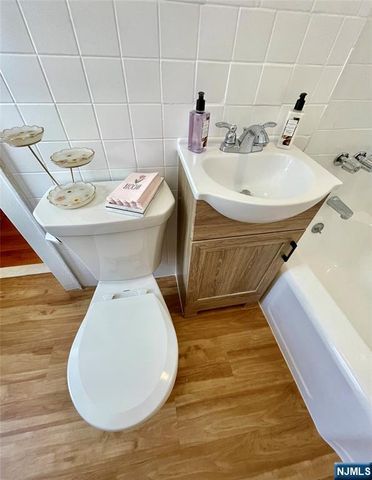 26-28 Spruce Street 1A, Kearny, NJ 07032