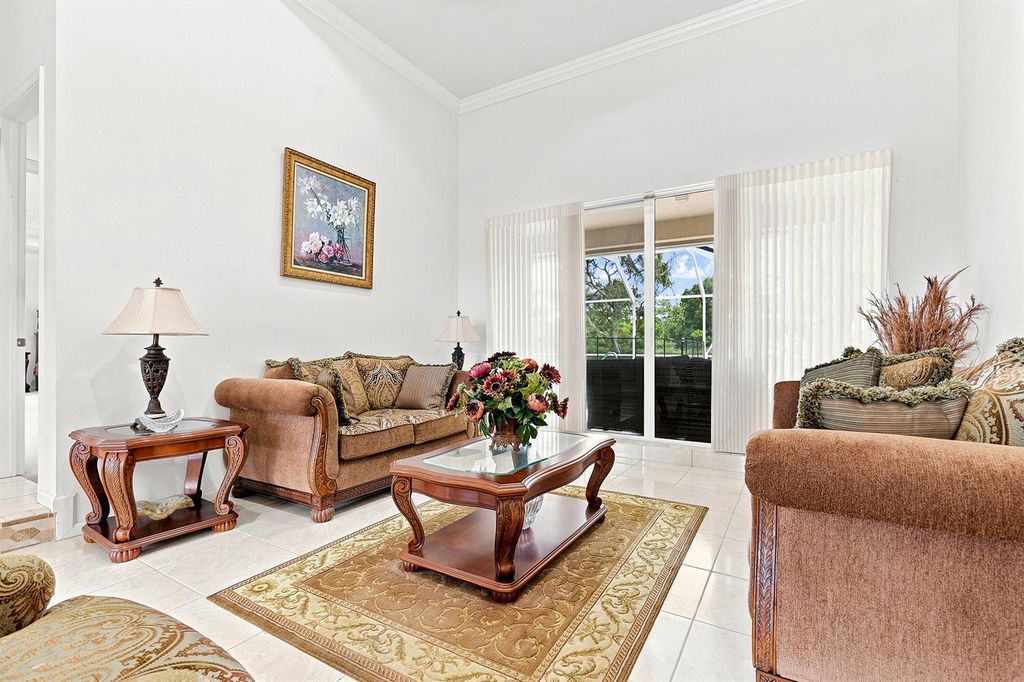 Image 11 of property listing at 13882 43rd Road N, Royal Palm Beach, FL 33411