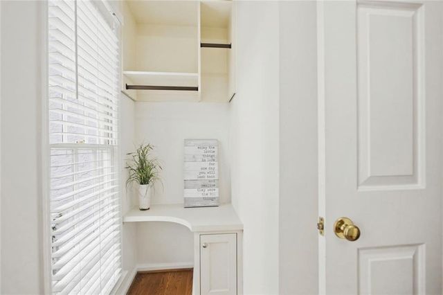 302 Barclay Place, Woodstock, GA 30189