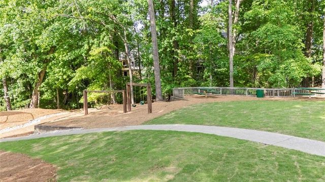 302 Barclay Place, Woodstock, GA 30189