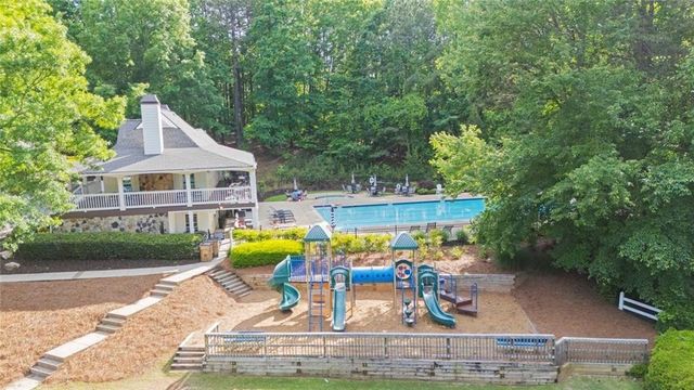 302 Barclay Place, Woodstock, GA 30189