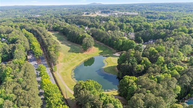 302 Barclay Place, Woodstock, GA 30189