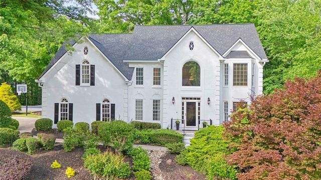 302 Barclay Place, Woodstock, GA 30189