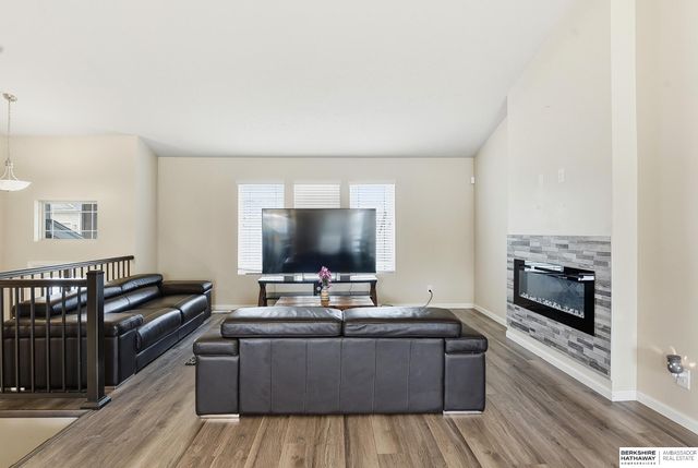 14313 S 20th Street, Bellevue, NE 68123