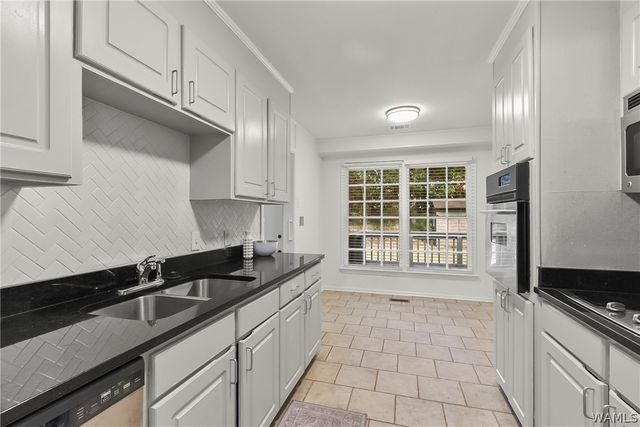 1429- Heritage, Tuscaloosa, AL 35406