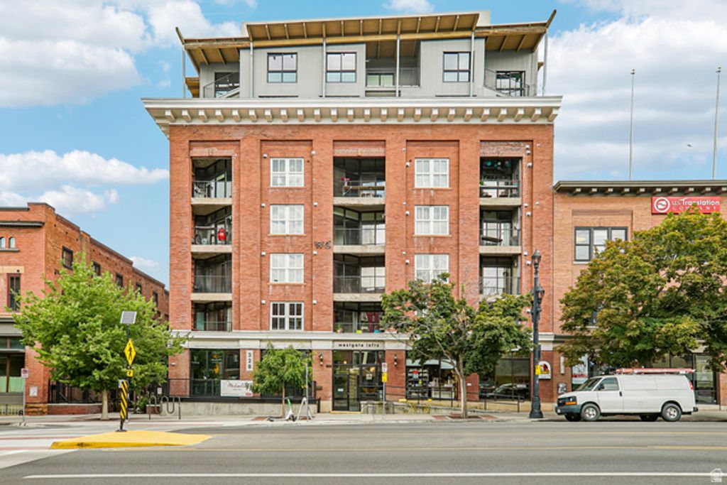 328 W 200 S #202, Salt Lake City, UT 84101 — photo 2