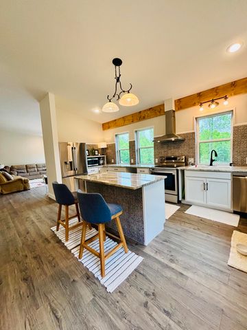 197 Echo Point Road, Dunlap, TN 37327