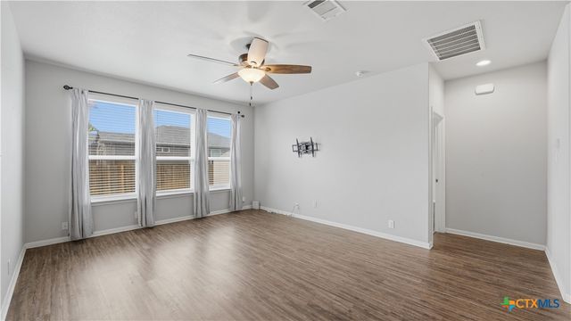 484 Copper Hill Drive, New Braunfels, TX 78130