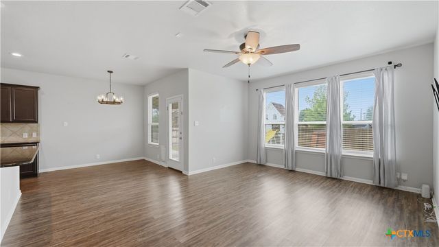 484 Copper Hill Drive, New Braunfels, TX 78130