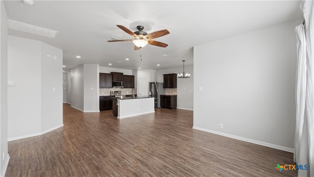 484 Copper Hill Drive, New Braunfels, TX 78130