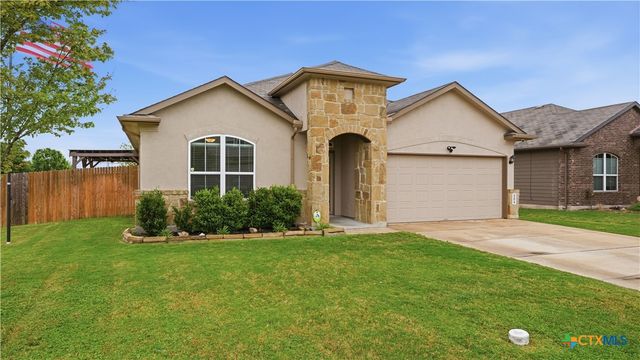 484 Copper Hill Drive, New Braunfels, TX 78130
