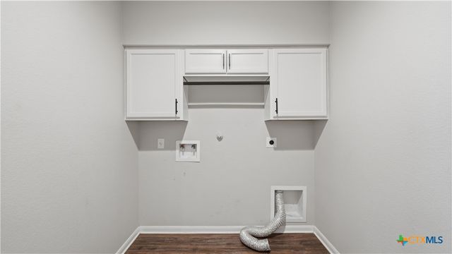 484 Copper Hill Drive, New Braunfels, TX 78130