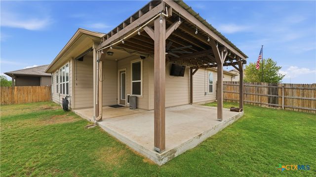 484 Copper Hill Drive, New Braunfels, TX 78130