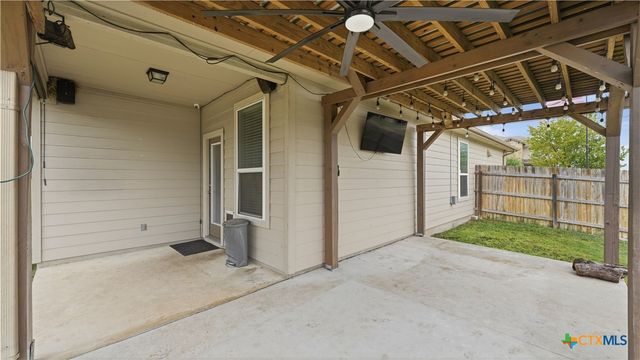 484 Copper Hill Drive, New Braunfels, TX 78130