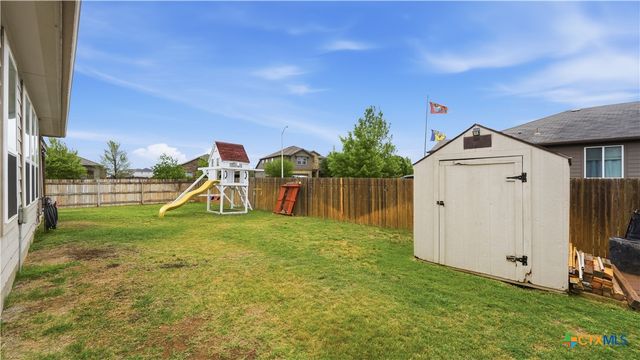 484 Copper Hill Drive, New Braunfels, TX 78130