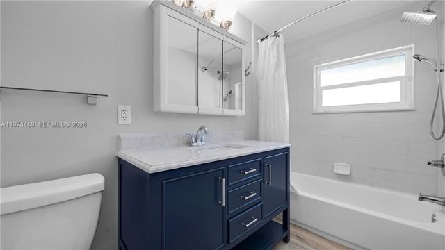 1300 NW 7th Ave, Fort Lauderdale, FL 33311