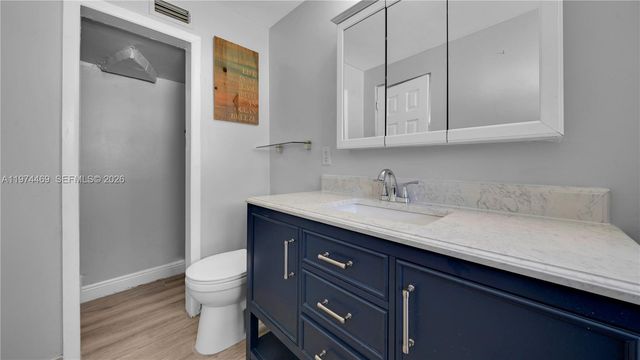 1300 NW 7th Ave, Fort Lauderdale, FL 33311