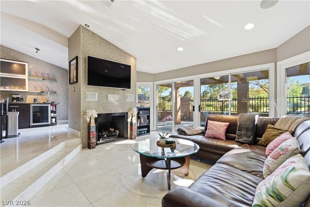 7147 Mission Hills Drive, Las Vegas, NV 89113