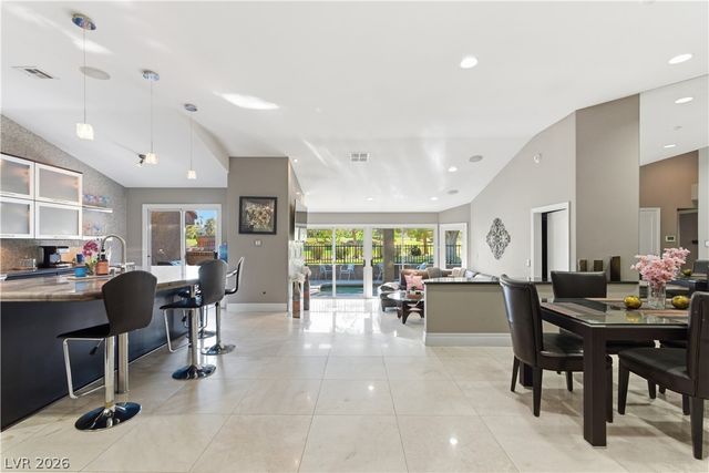 7147 Mission Hills Drive, Las Vegas, NV 89113