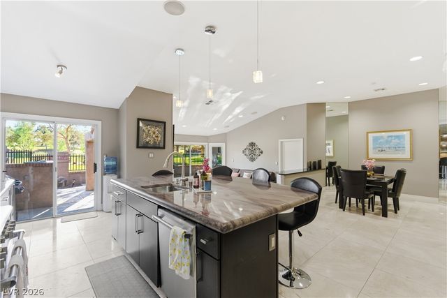 7147 Mission Hills Drive, Las Vegas, NV 89113