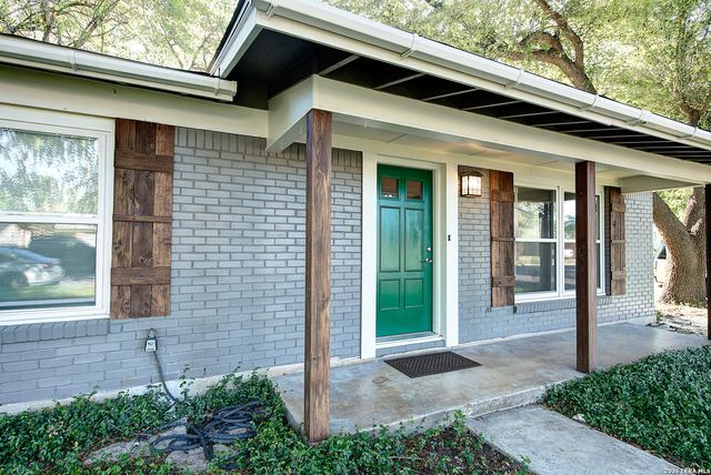 110 Eastley, San Antonio, TX 78217