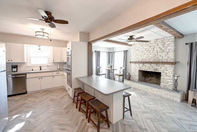 110 Eastley, San Antonio, TX 78217