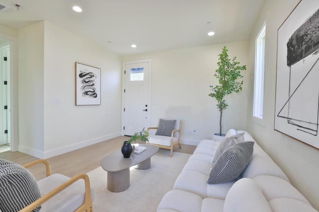 Image 30 of property listing at 432 Virginia Avenue, Campbell, CA 95008