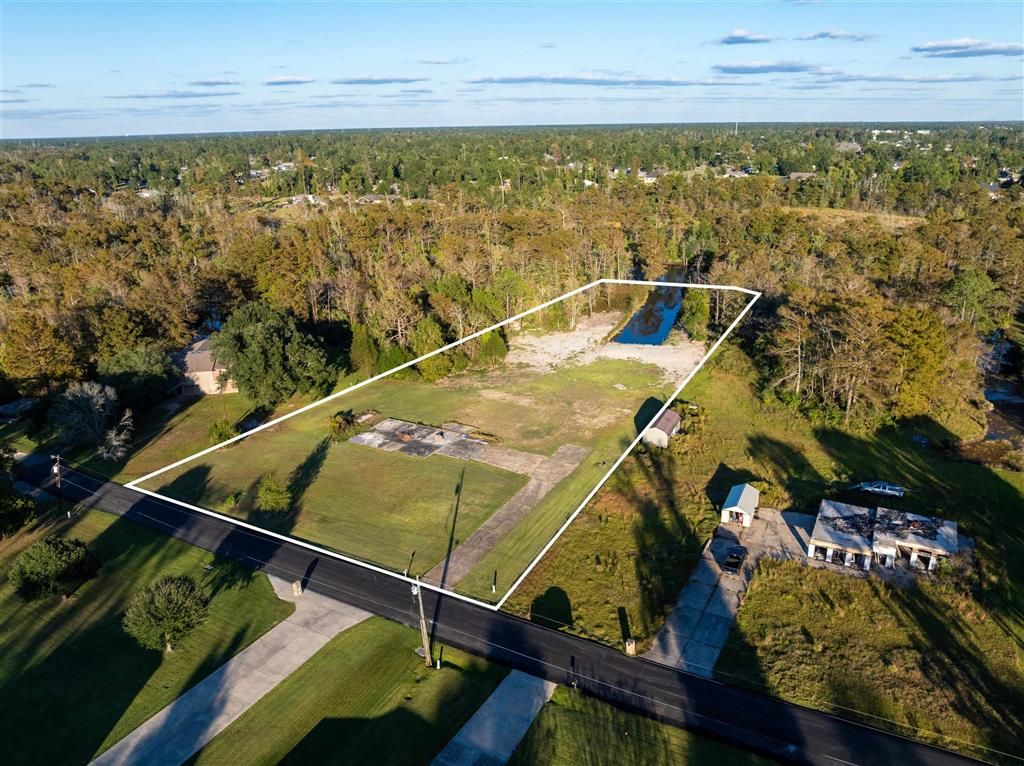 334 Coushatta Lane, Lake Charles, LA 70611