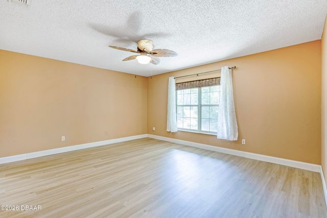 255 Braeburn Circle, Daytona Beach, FL 32114