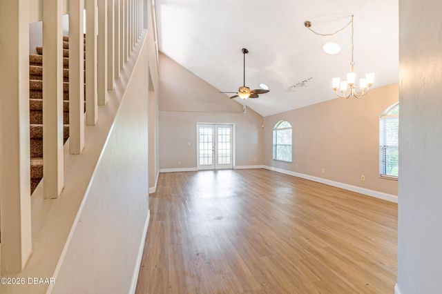 255 Braeburn Circle, Daytona Beach, FL 32114