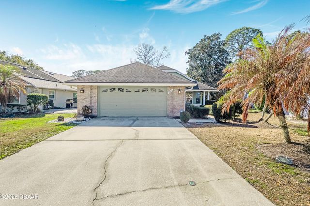 255 Braeburn Circle, Daytona Beach, FL 32114
