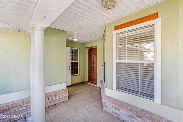 255 Braeburn Circle, Daytona Beach, FL 32114