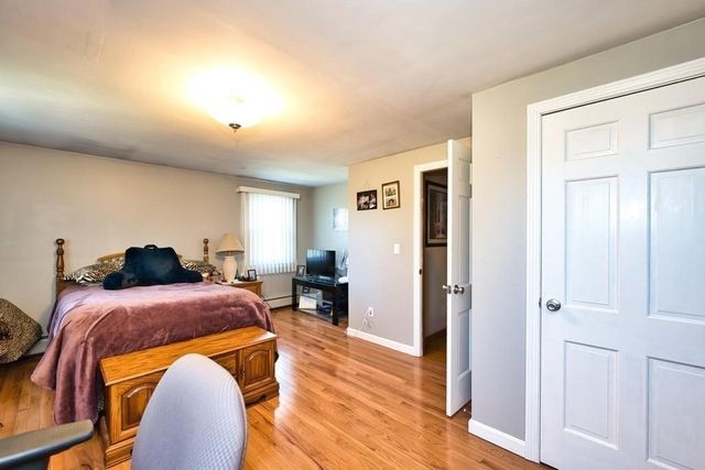 70 River Road, Somerset, MA 02726