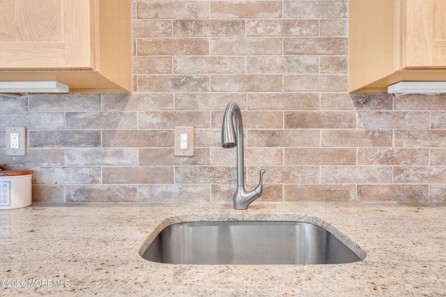 1417 Burr Oak Road, Toms River, NJ 08755