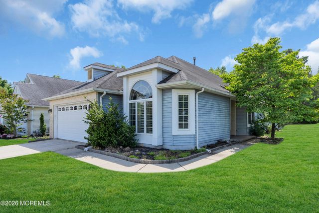 1417 Burr Oak Road, Toms River, NJ 08755