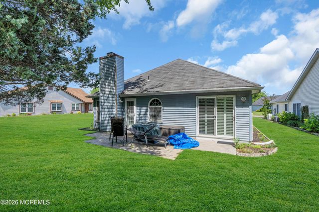 1417 Burr Oak Road, Toms River, NJ 08755