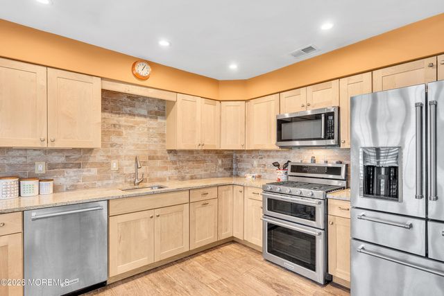1417 Burr Oak Road, Toms River, NJ 08755