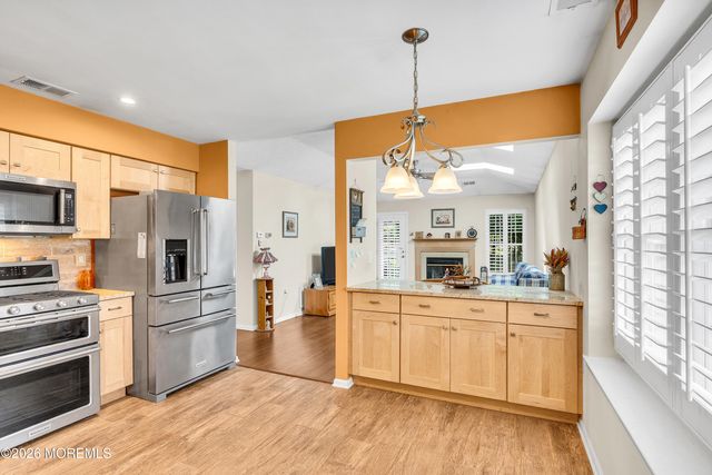 1417 Burr Oak Road, Toms River, NJ 08755