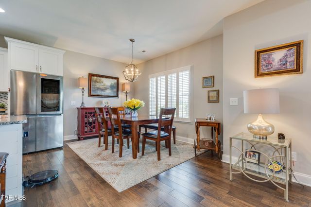 3305 Cottage Green Court, Kingsport, TN 37664