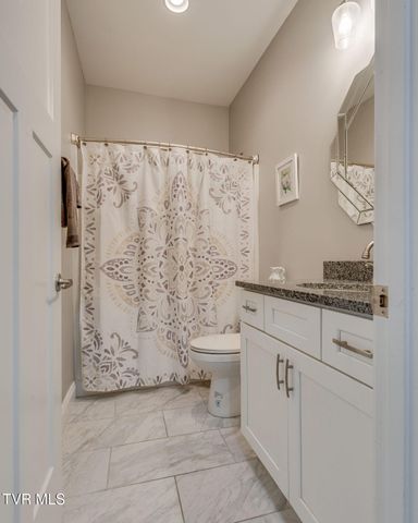 3305 Cottage Green Court, Kingsport, TN 37664