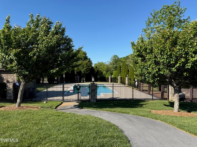 3305 Cottage Green Court, Kingsport, TN 37664