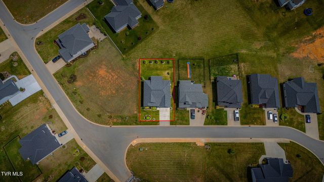 3305 Cottage Green Court, Kingsport, TN 37664